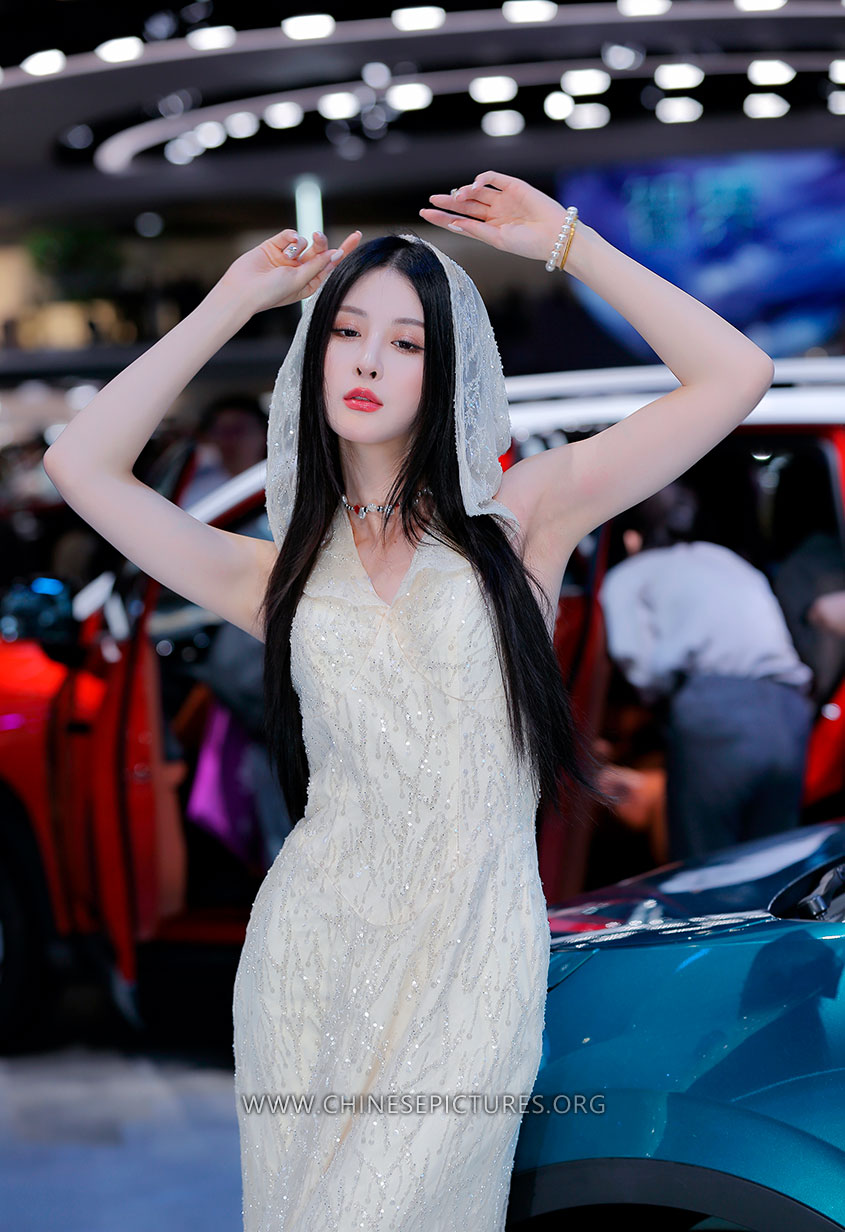 Shanghai Autoshow 2025 Female model