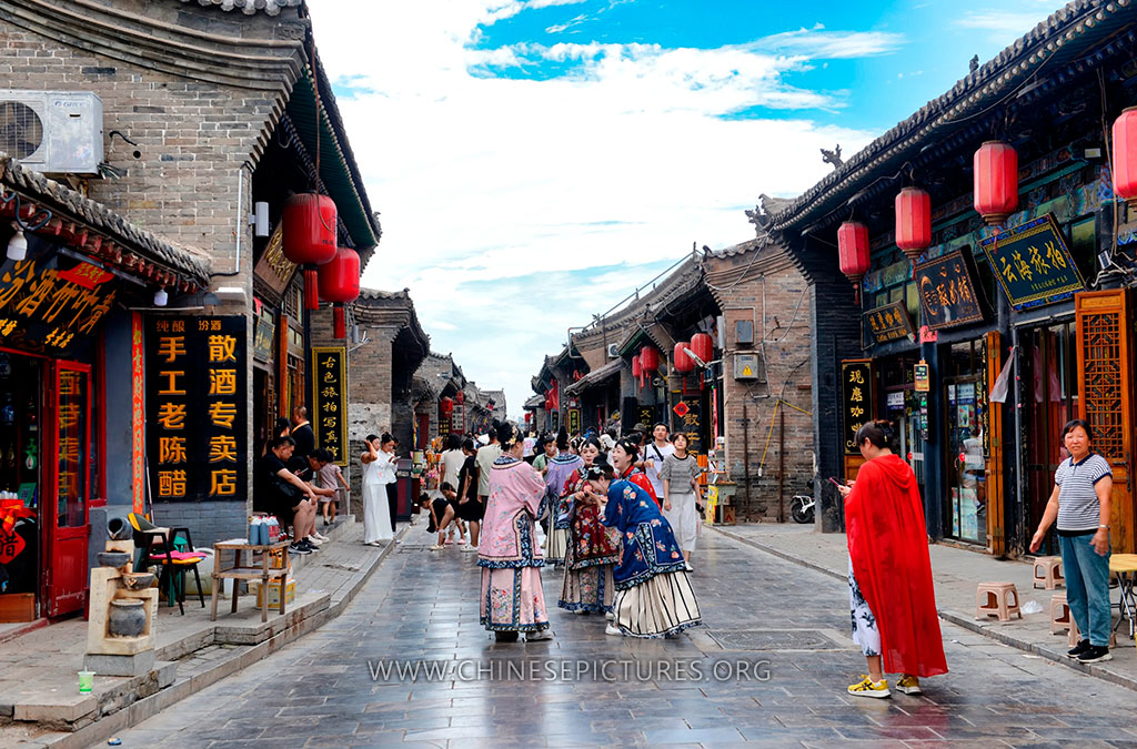 Pingyao Hanfu Cosplay Aug 2025